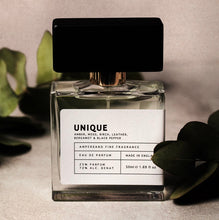 Load image into Gallery viewer, Unique Fragrance - Ampersand