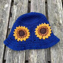 Load image into Gallery viewer, Crochet Bucket Hat
