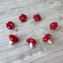 Load image into Gallery viewer, Mushroom Garland