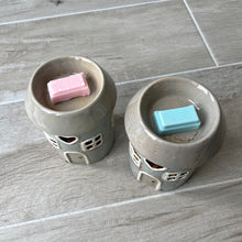Load image into Gallery viewer, House Wax Melt Burner