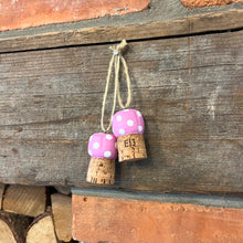 Load image into Gallery viewer, Upcycled Cork Mushroom