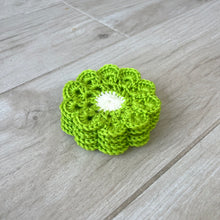Load image into Gallery viewer, Flower Crochet Coasters