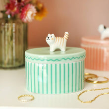 Load image into Gallery viewer, Cat Trinket Pot