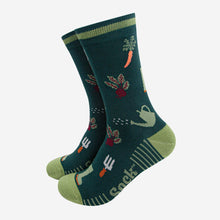 Load image into Gallery viewer, Gardening Bamboo Socks - Mens