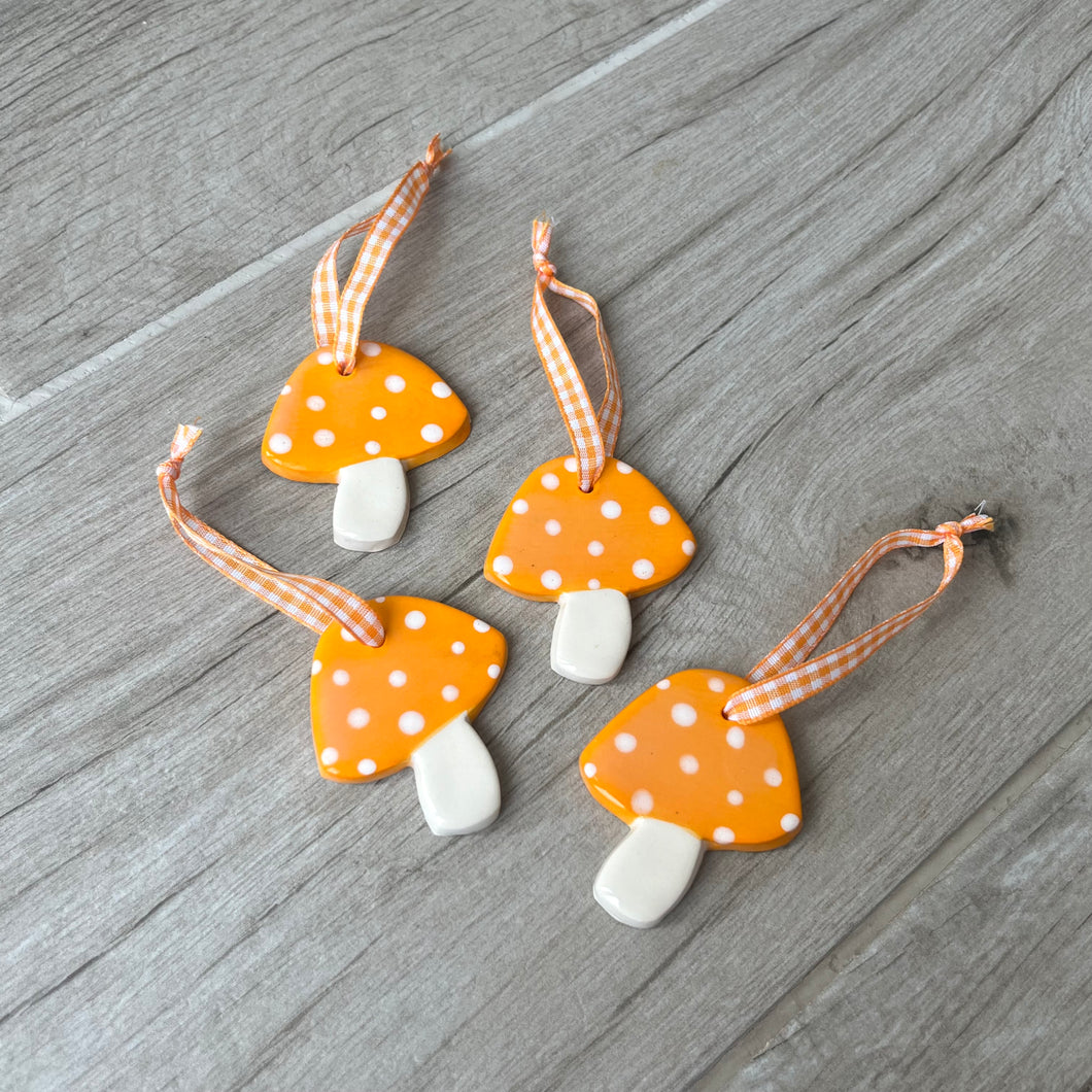 Mushroom Ceramic Tag