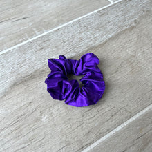 Load image into Gallery viewer, Purple Scrunchie
