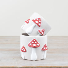 Load image into Gallery viewer, Red Mushroom Planter
