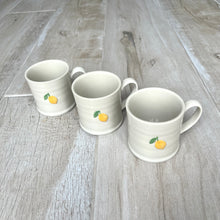 Load image into Gallery viewer, Lemon Mug
